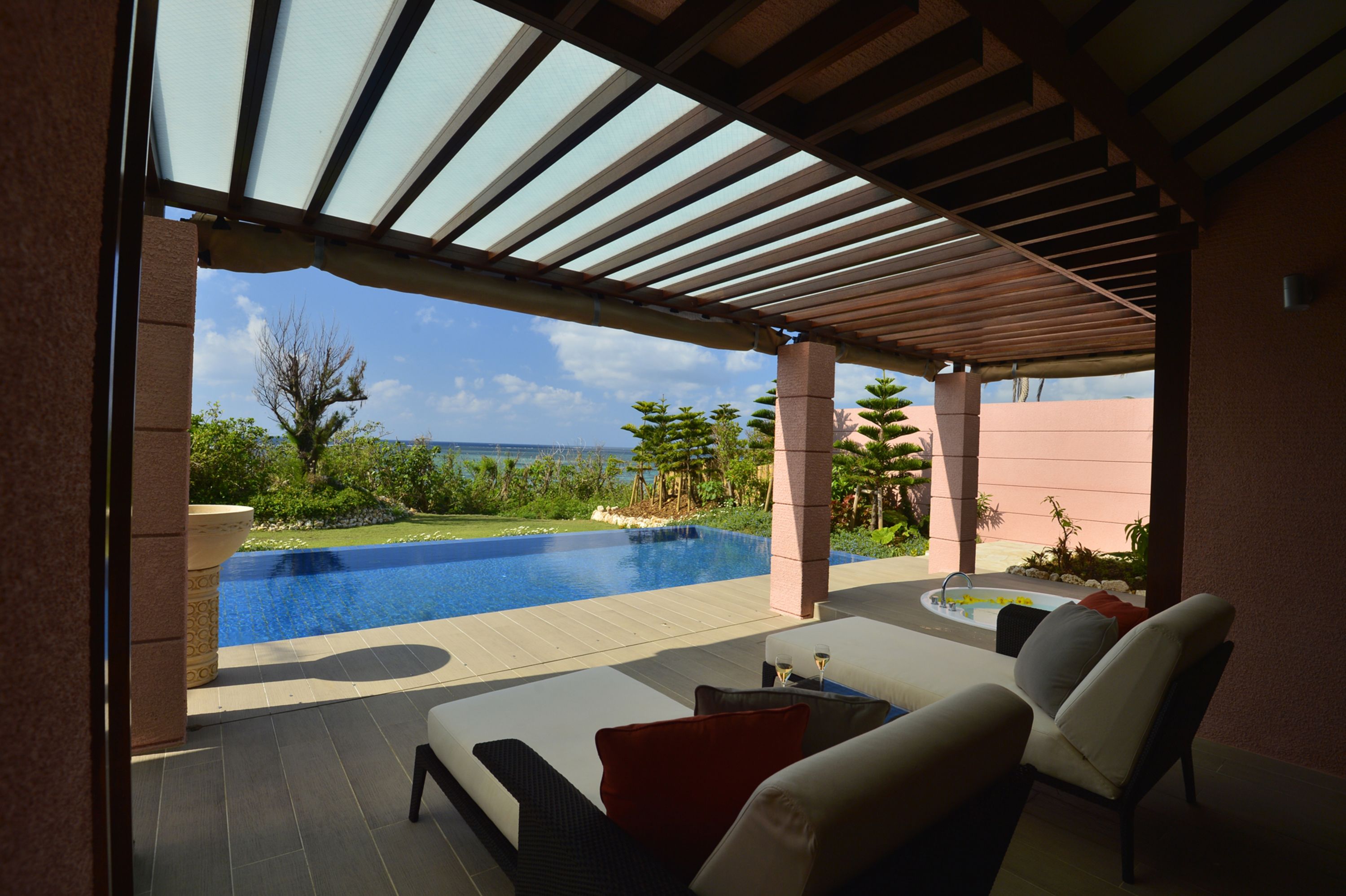 Suite Villa (1 Bedroom, Non Smoking) | Balcony