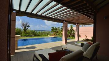 Suite Villa (1 Bedroom, Non Smoking) | Balcony