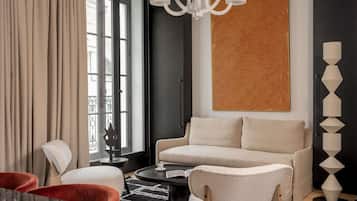 Apartment, 1 bedroom, located 50 meters from the hotel | Premium bedding, free minibar, in-room safe, desk