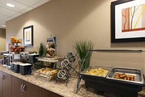 Free daily buffet breakfast
