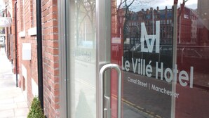Exterior detail - Le Villé Hotel (Manchester)