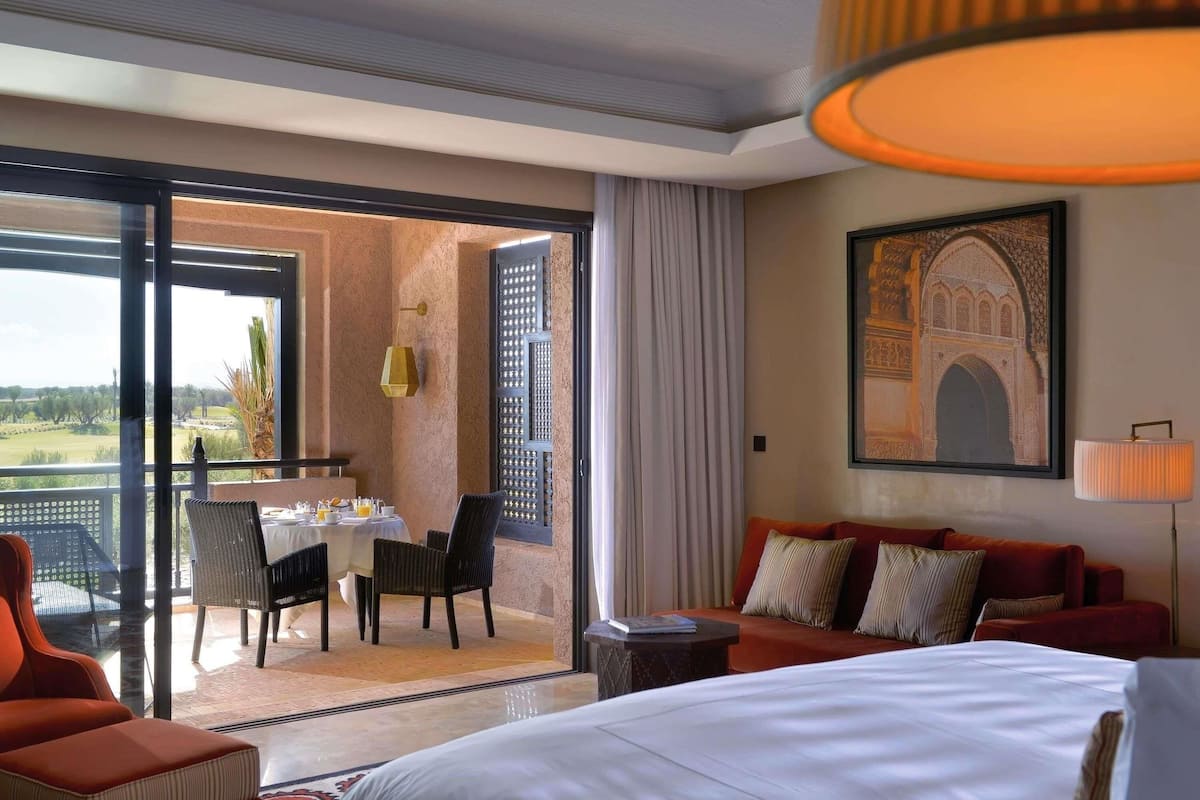 Deluxe Room Atlas View