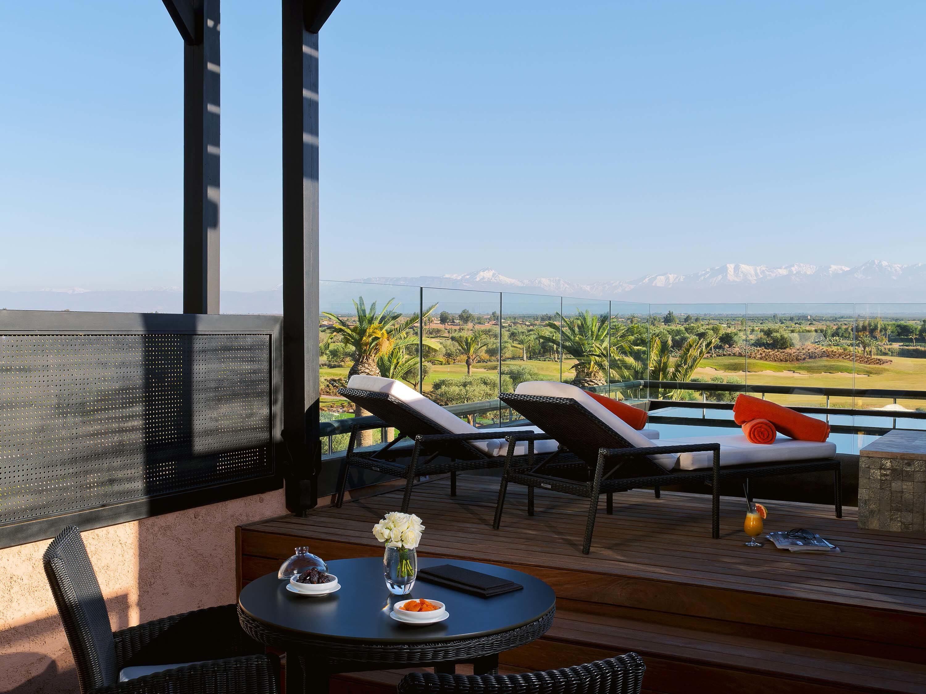 Suite, 1 King Bed | Frette Italian sheets, premium bedding, pillowtop beds, in-room safe