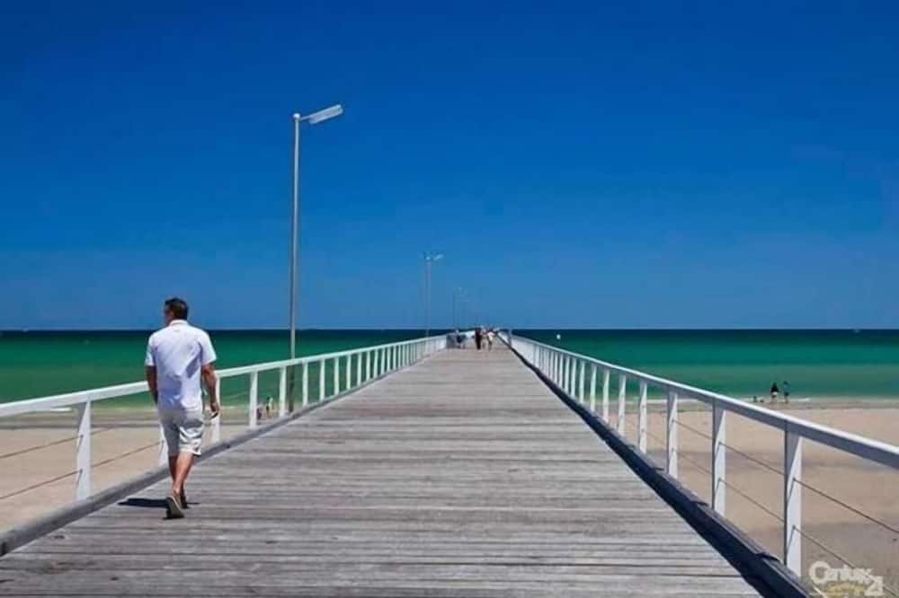 Port Adelaide Backpackers