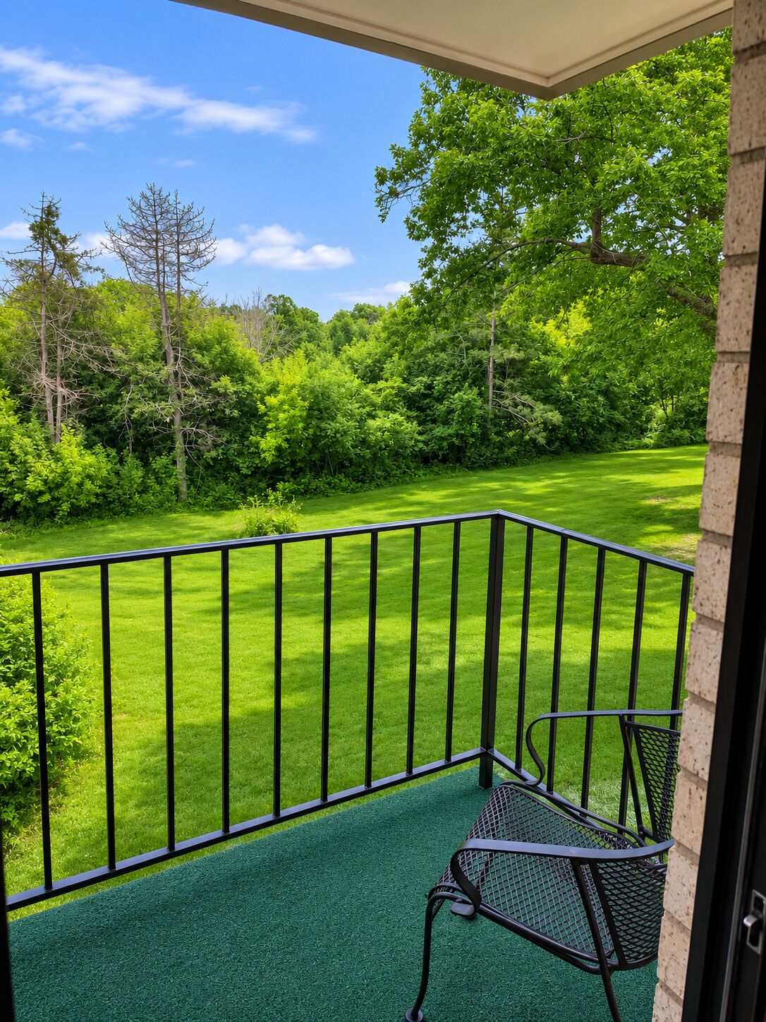 Suite, 1 King Bed, Jetted Tub | Terrace/patio