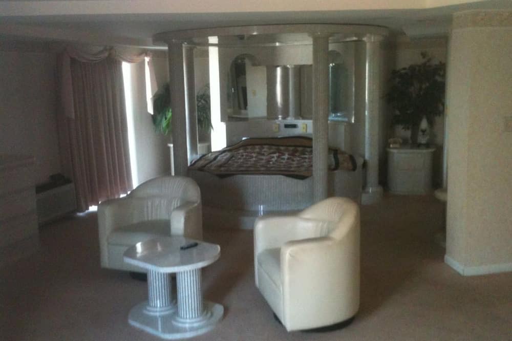 Chateau Royale Inn