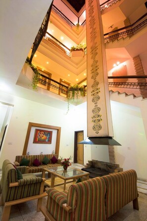 Interior - Siris 18 (Gurugram)