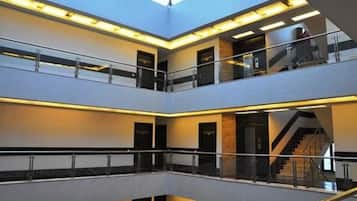 ๋ด๋ถ ์ธ๋ถ ์ฌ์ง