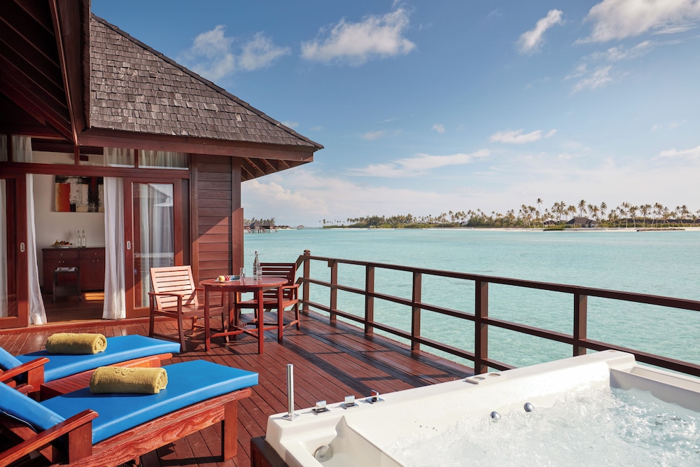 Sun Siyam Olhuveli by null