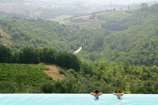 Piscina stagionale all'aperto
