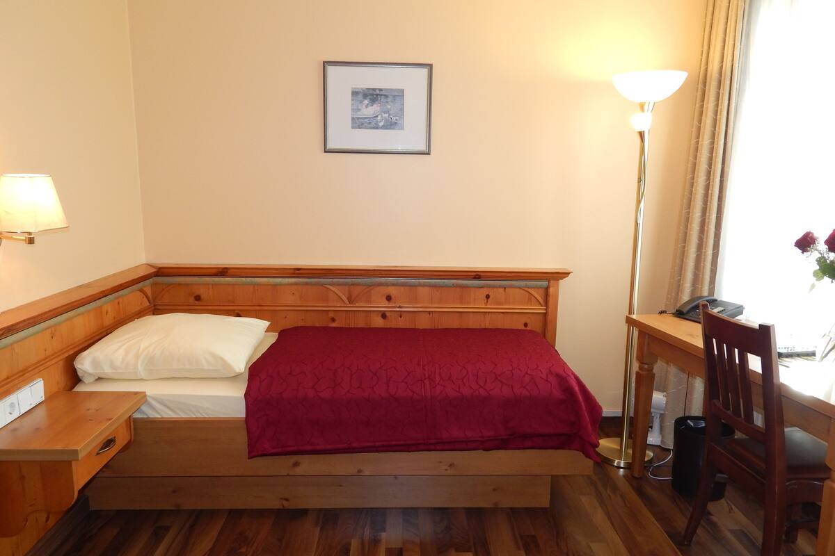Single Room | Room amenity