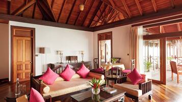 Premium bedding, minibar, in-room safe, desk