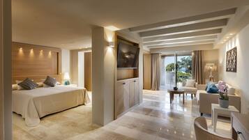 Garden Suite | Minibar, in-room safe, free WiFi, bed sheets