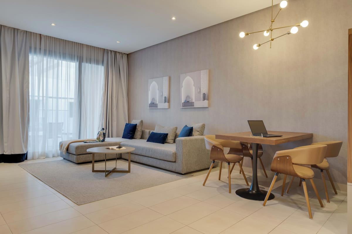 Family Suite | 2 bilik tidur, peti besi dalam bilik, dihias secara berasingan