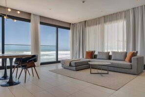 Zimmersafe, individuell dekoriert, individuell eingerichtet