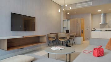 Suite | Living area