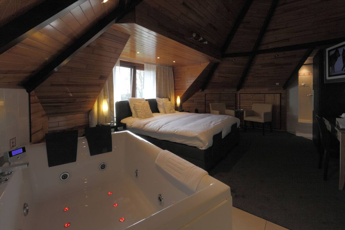 prestige room, duo whirpool, valley view | egyptian cotton sheets, premium bedding, minibar, in-room safe