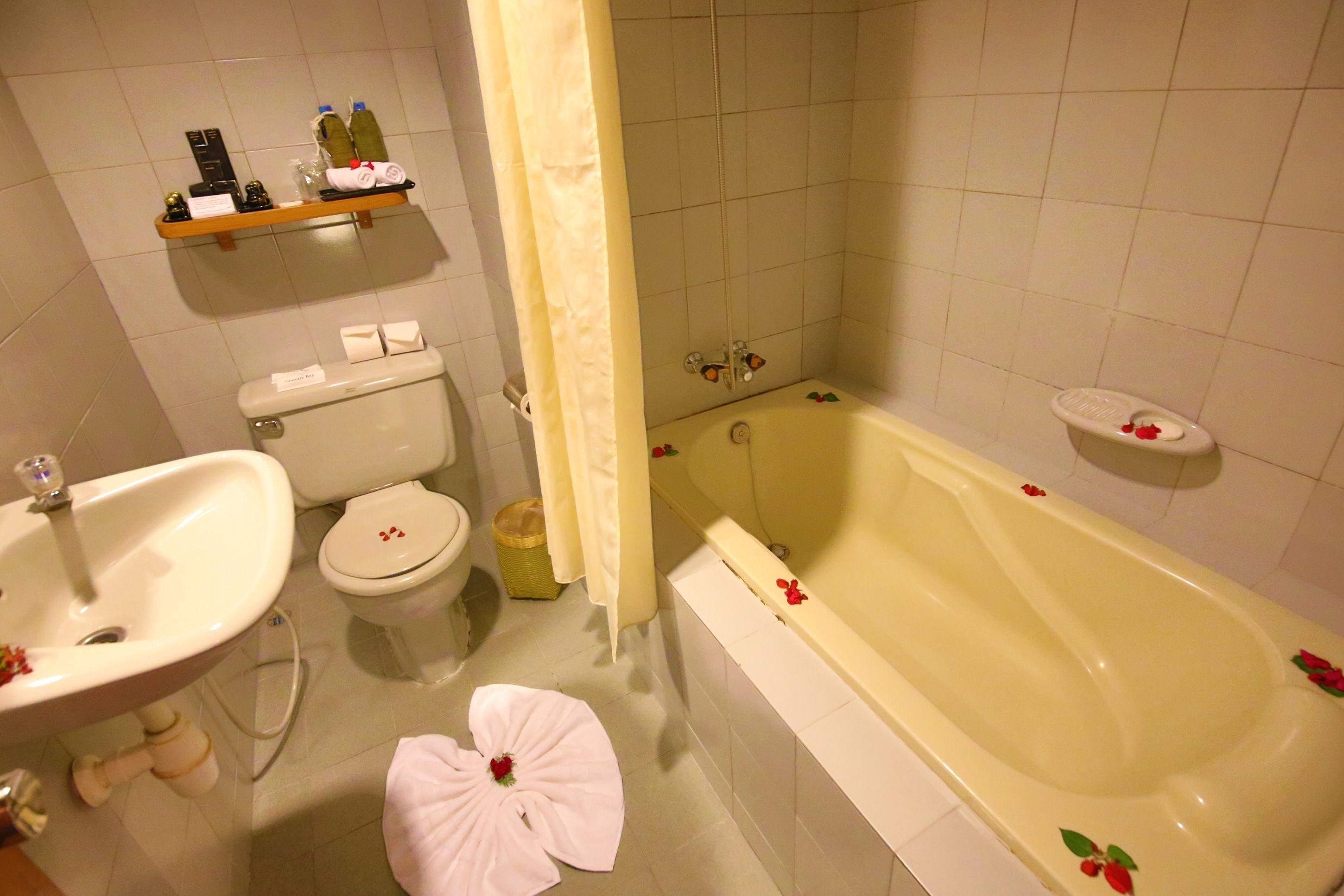 superior room | bathroom | shower, free toiletries, hair dryer, bathrobes