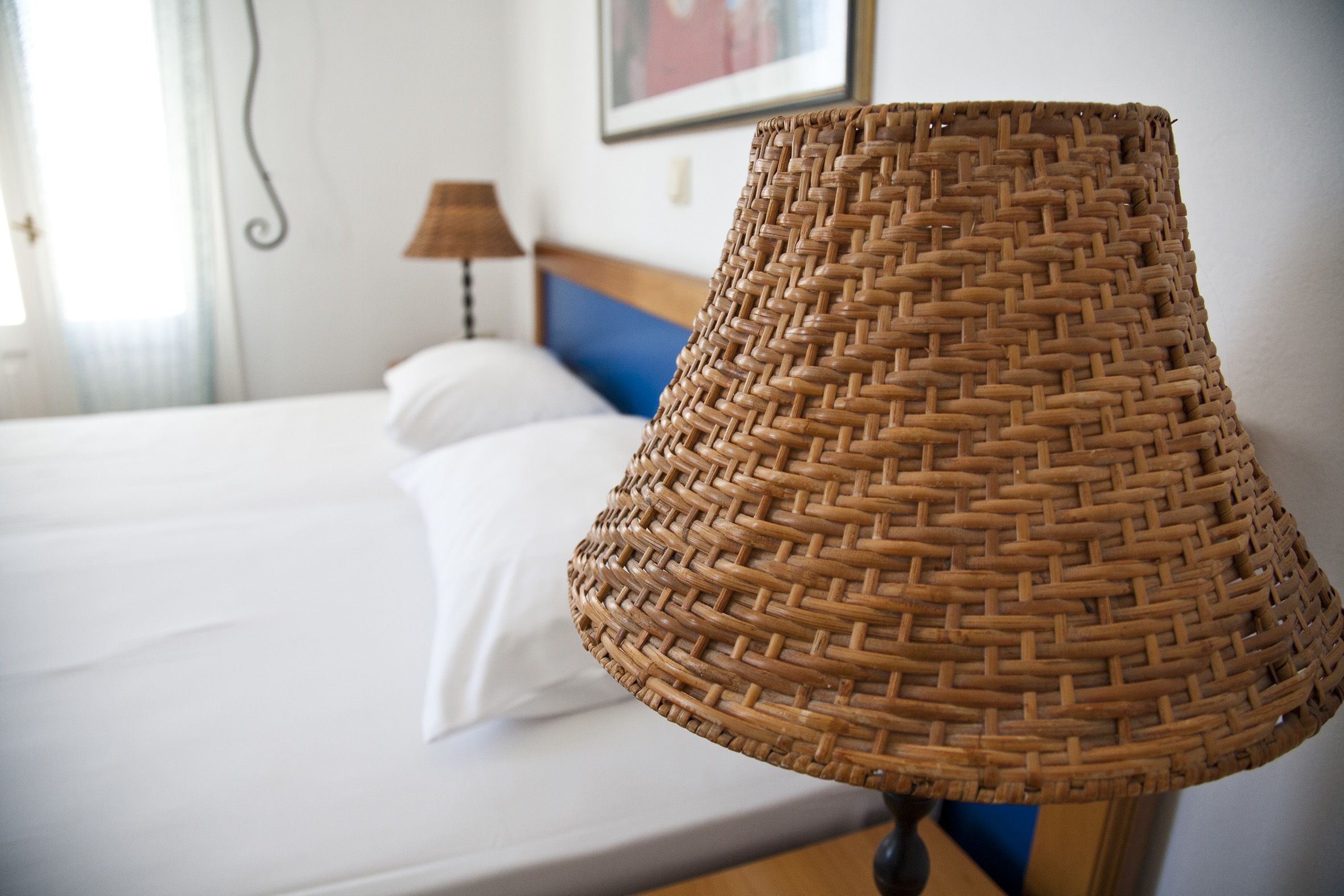 egyptian cotton sheets, premium bedding, pillow-top beds, in-room safe