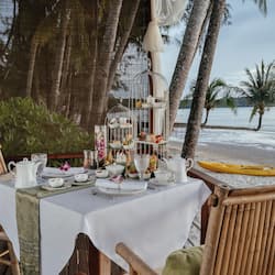 Beachfront Suite Pool Villa | Balcony