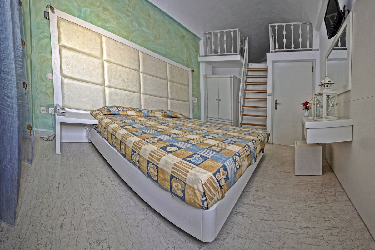 Apartment (Maisonette) | 1 Schlafzimmer, Zimmersafe, Bügeleisen/Bügelbrett, kostenlose Babybetten