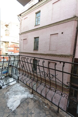 Comfort Apartment, 1 Bedroom, Balcony | Balcony - Partner Guest House Shevchenko (Kyiv)