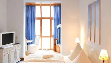 Phòng đôi Superior | Trang trí khác biệt, bàn, truy cập Internet không dây miễn phí