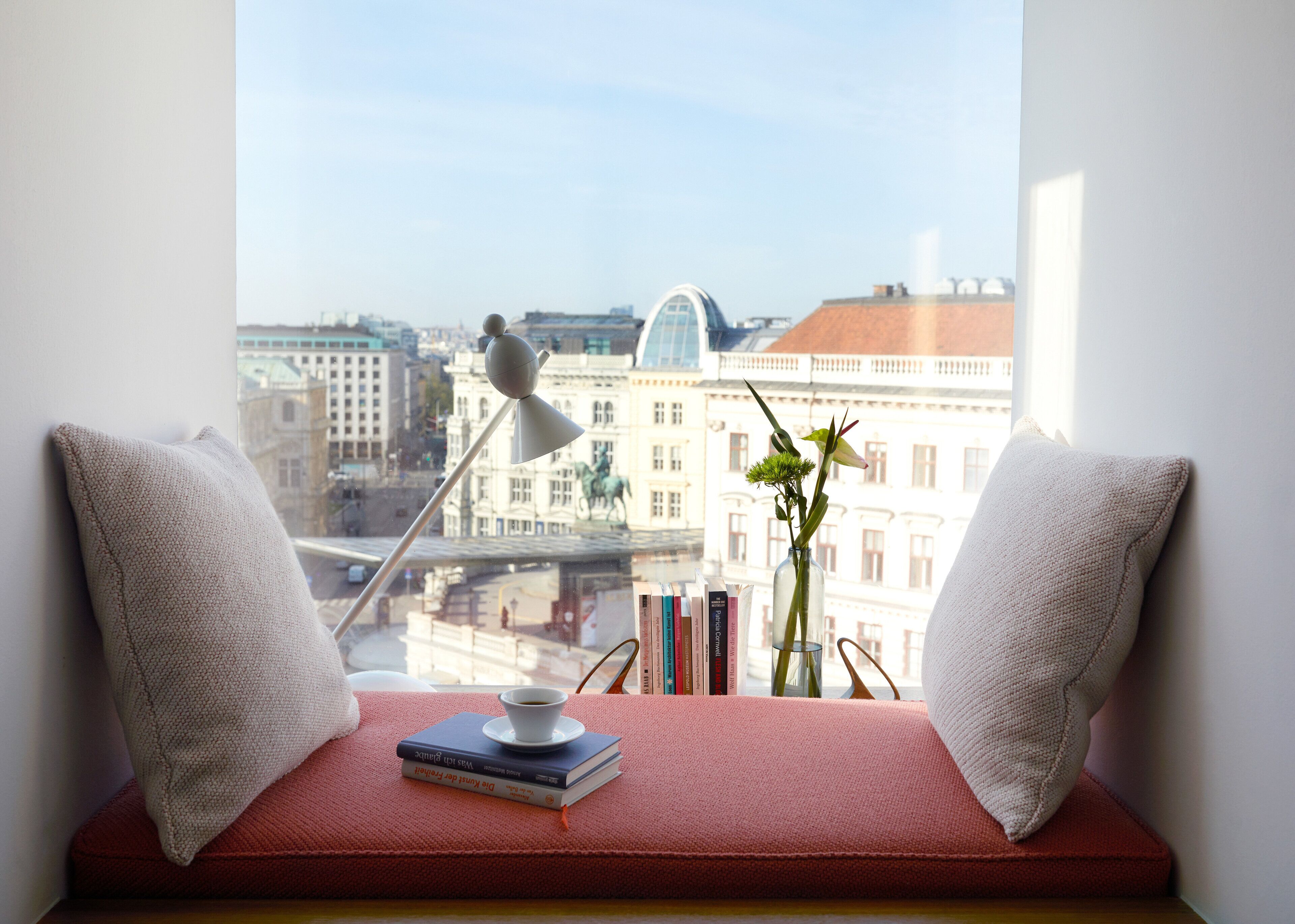 1 bedroom, egyptian cotton sheets, premium bedding, down duvets