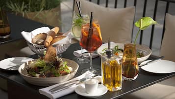 Breakfast, lunch and dinner served