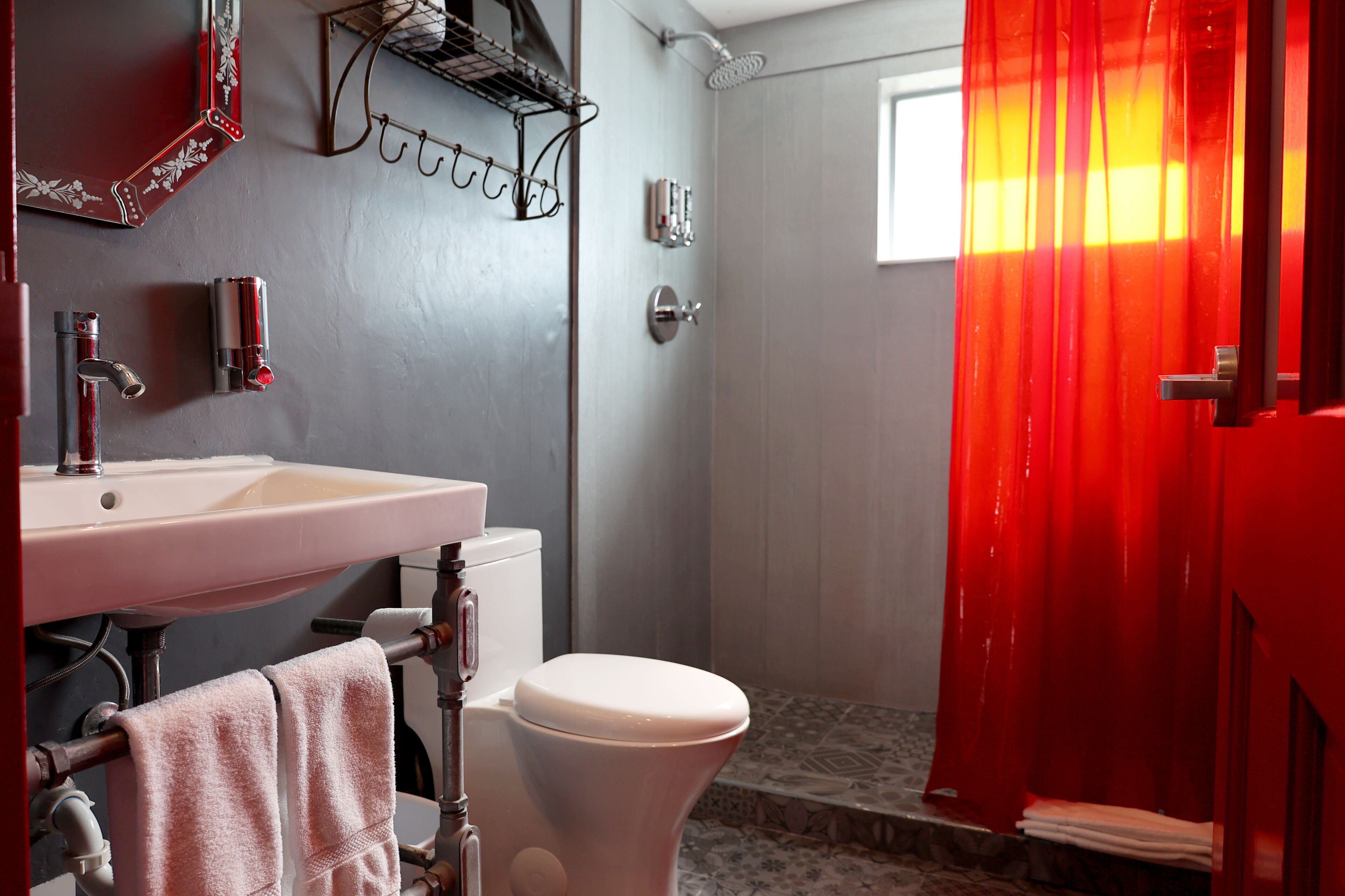 Photo - Hotel Gaythering - Gay Hotel - All Adults Welcome