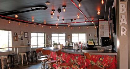 Hôtel Gaythering - Gay Hotel - All Adults Welcome