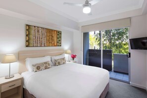 Iron/ironing board, cots/infant beds, free WiFi, bed sheets