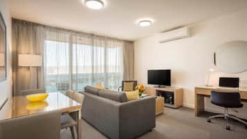 In-room safe, desk, laptop workspace, soundproofing