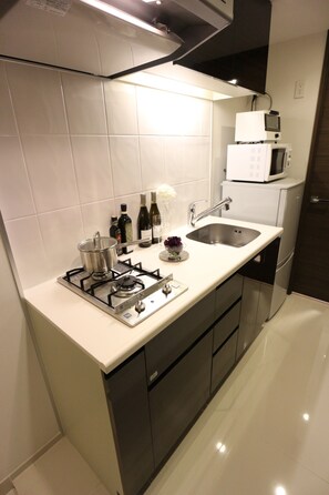 Studio Superior (1 Single Bed) | Eget kök | Stort kylskåp, mikrovågsugn, ugn och spishäll