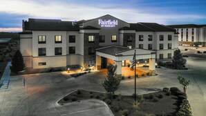 A Fairfield by Marriott hotel with a modern design, a covered entrance, and a landscaped driveway. - Fairfield Inn & Suites Alamosa (Alamosa)