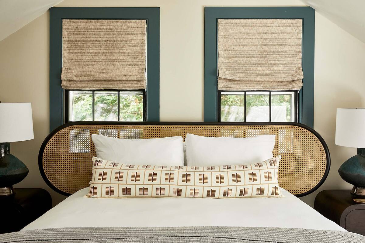 federal suite | egyptian cotton sheets, premium bedding, pillow-top beds, in-room safe