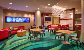 Lobby sitting area - Springhill Suites Houston I-45 North (Houston)