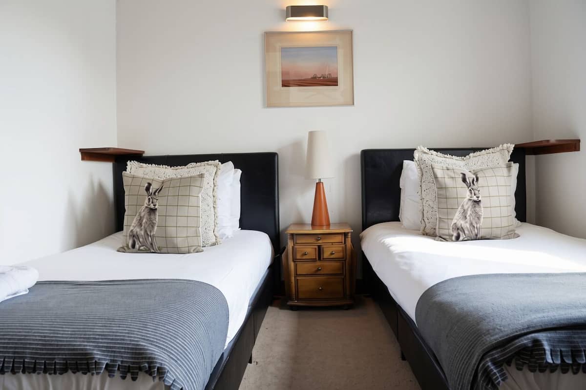 Twin Room, Ensuite