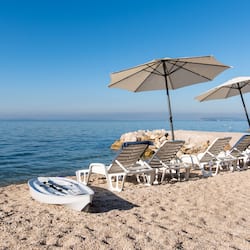 Private beach, free beach cabanas, sun-loungers, beach umbrellas