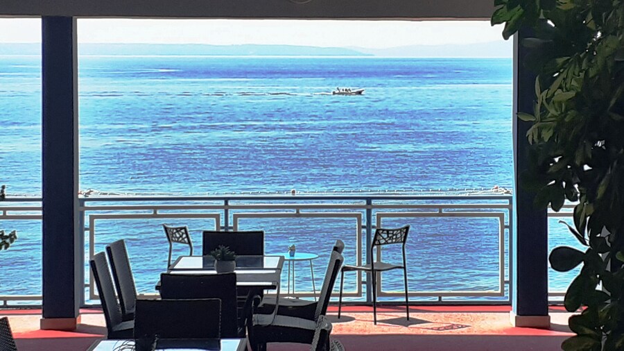 Beachfront Apartmants Zanic