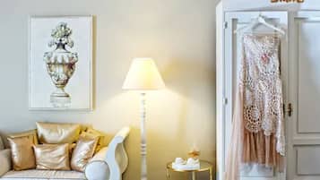 Queen Suite