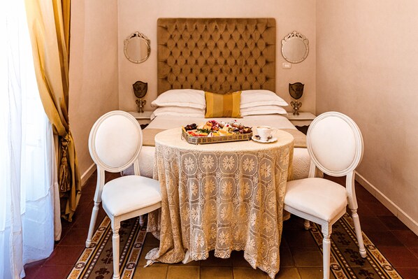 Double Room | Down comforters, pillowtop beds, minibar, in-room safe