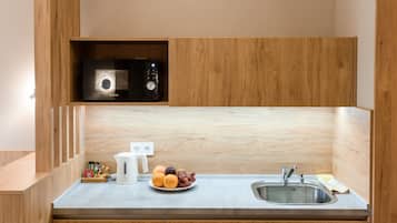 Apartment, 2 Bedrooms, Balcony | Private kitchen | Mini-fridge, coffee/tea maker, electric kettle