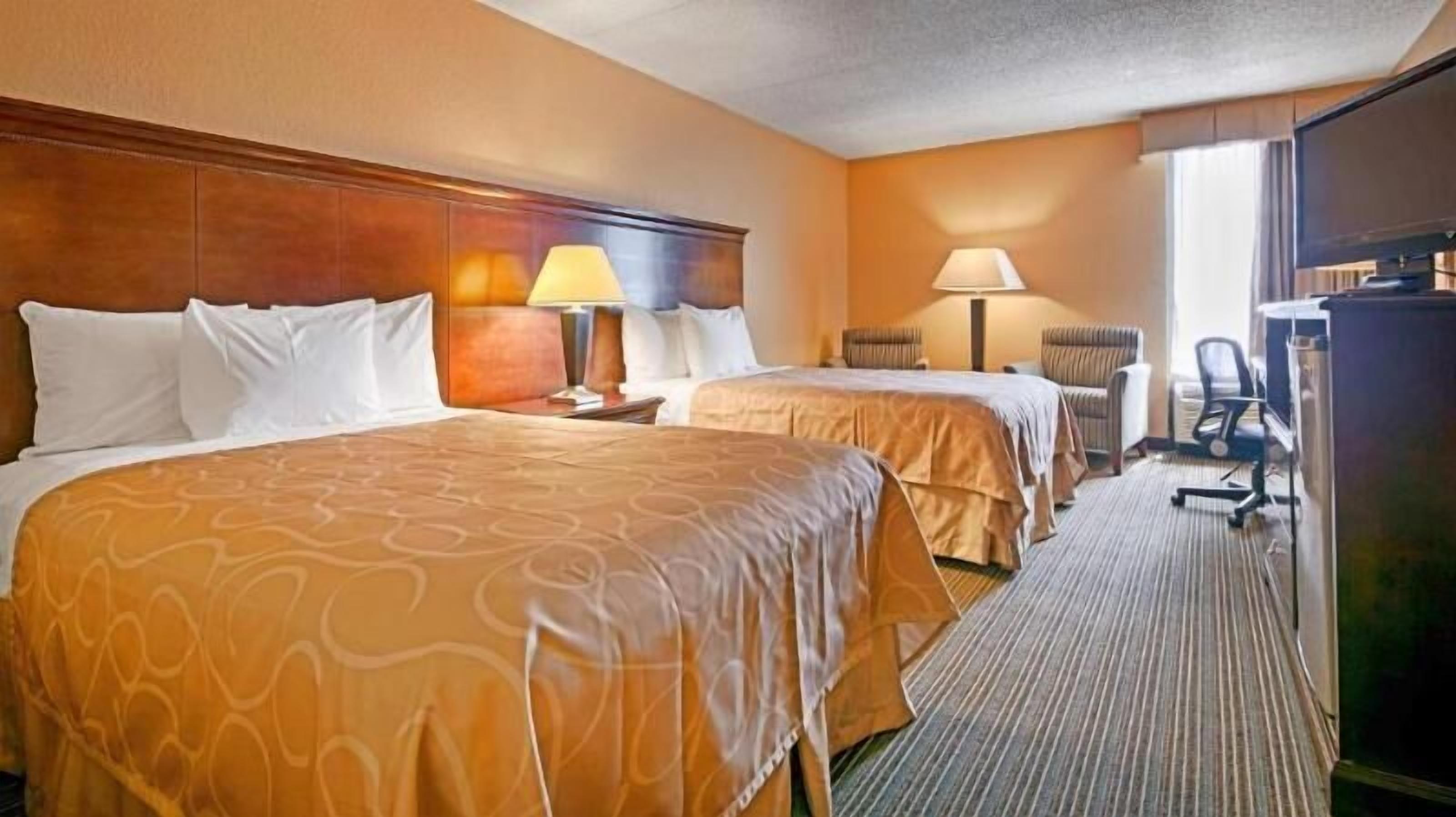 In-room safe, individually decorated, individually furnished, desk