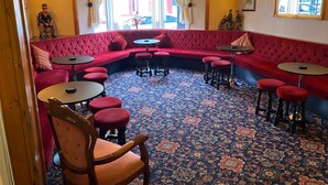 Bar (på overnattingsstedet)