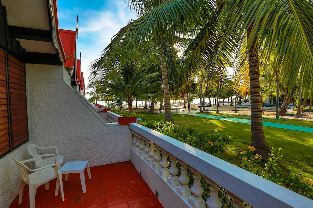 Photo of Moulin Sur Mer Beach Resort