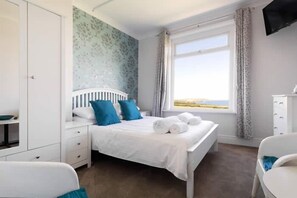 Chambre Double, salle de bains attenante