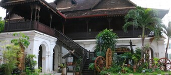 Diamond River Ping Petch-Ngam Hotel