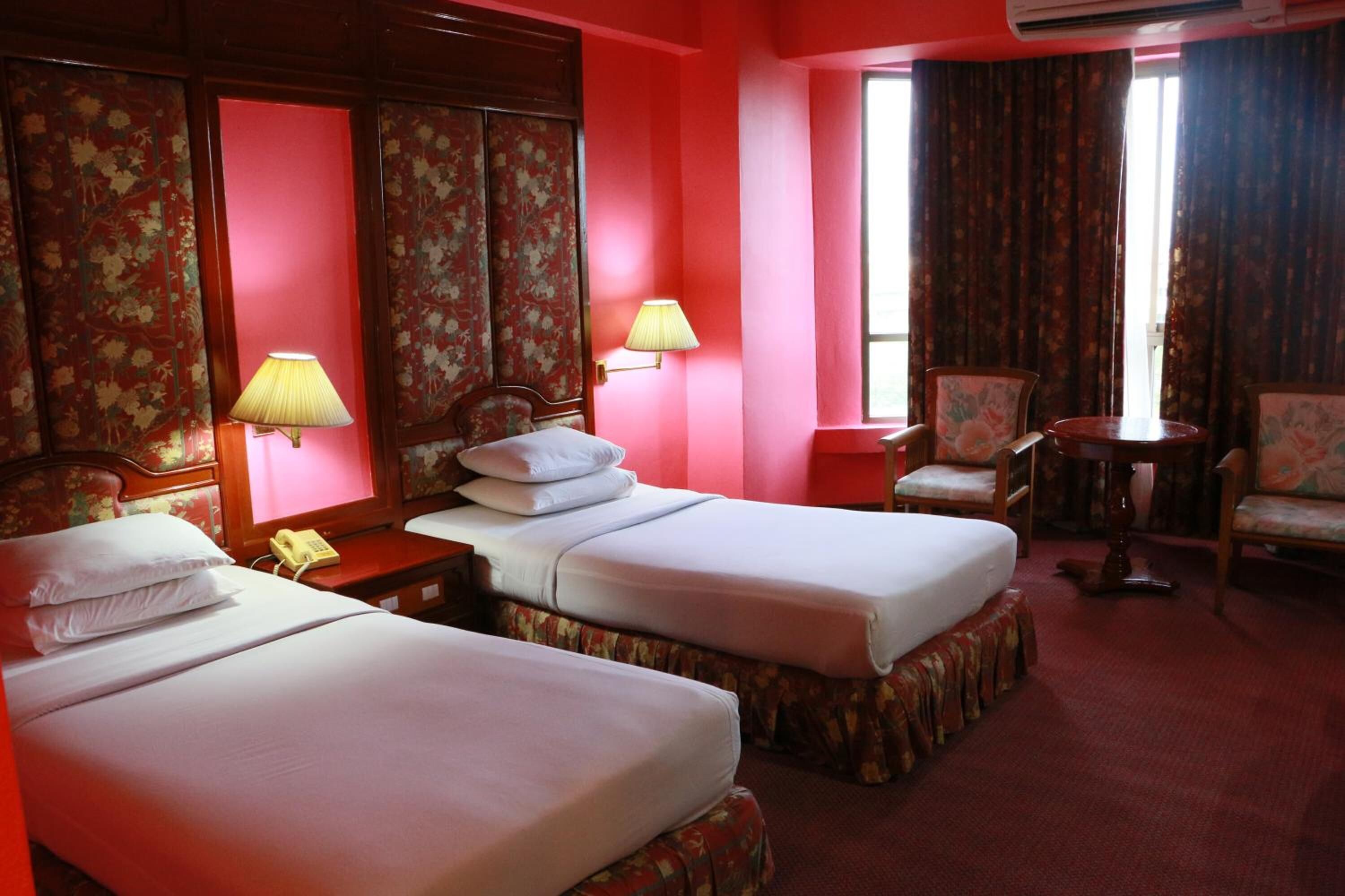 Photo - Diamond River Ping Petch-Ngam Hotel