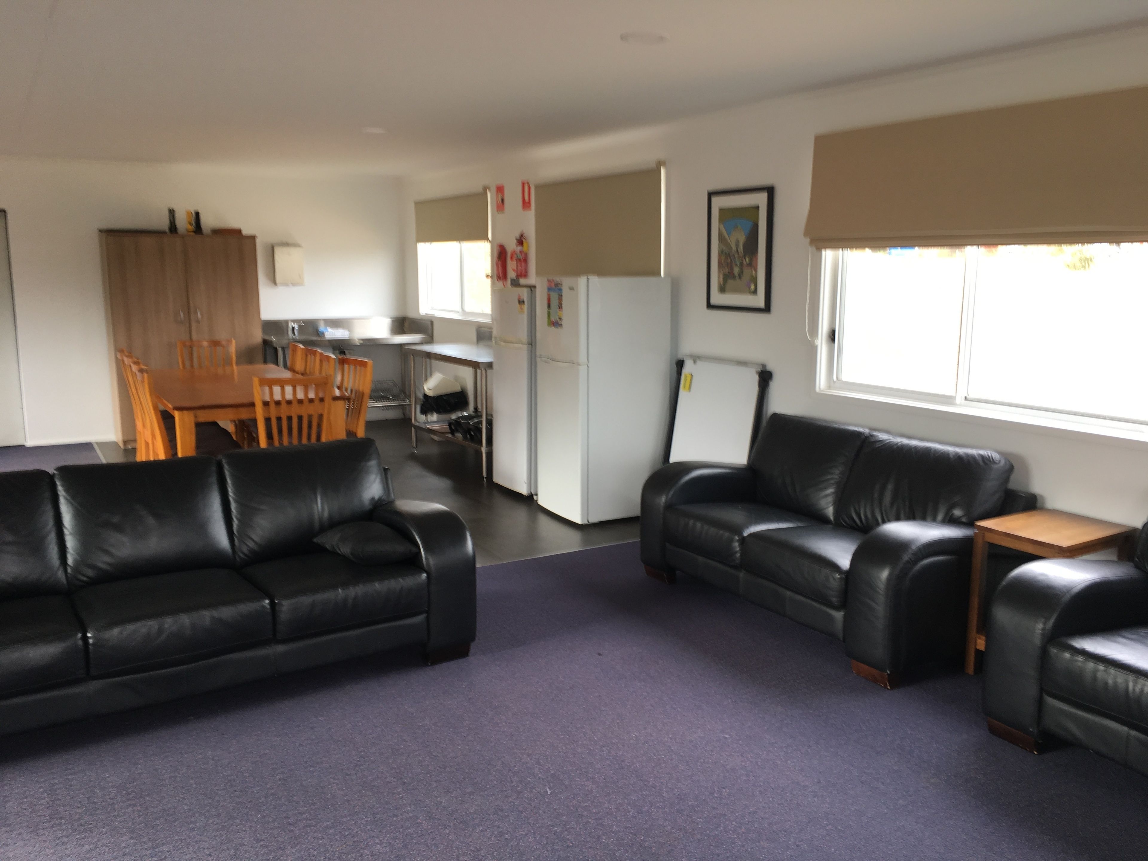 Photo - Canberra Carotel Motel